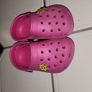 Pink shoes size 24